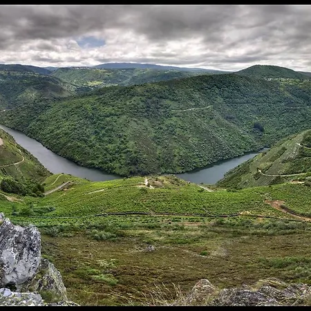 Casa Turistica Viladonatus 度假居 *